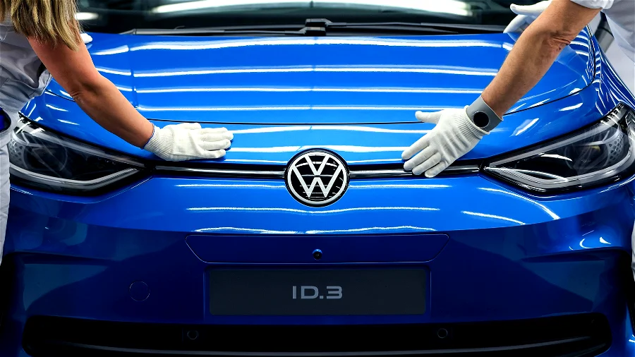 Viitorul Volkswagen sub presiune: provocări și planuri de restructurare dezvăluite